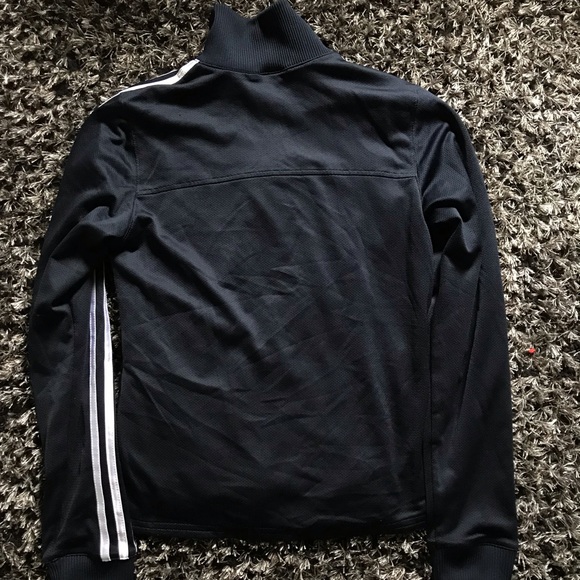 Women’s Adidas zip up jacket - Picture 5 of 5